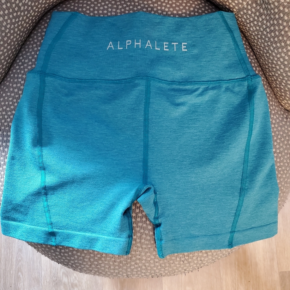 Alphalete Revival R6 Shorts